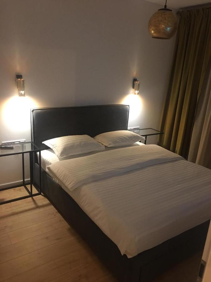 Savas Cosmopolit Brasov Magnolia Apartment ภายนอก รูปภาพ