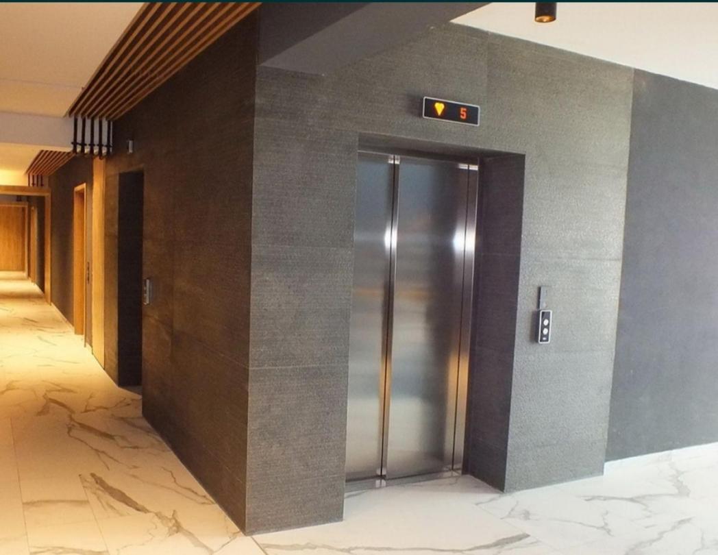 Savas Cosmopolit Brasov Magnolia Apartment ภายนอก รูปภาพ